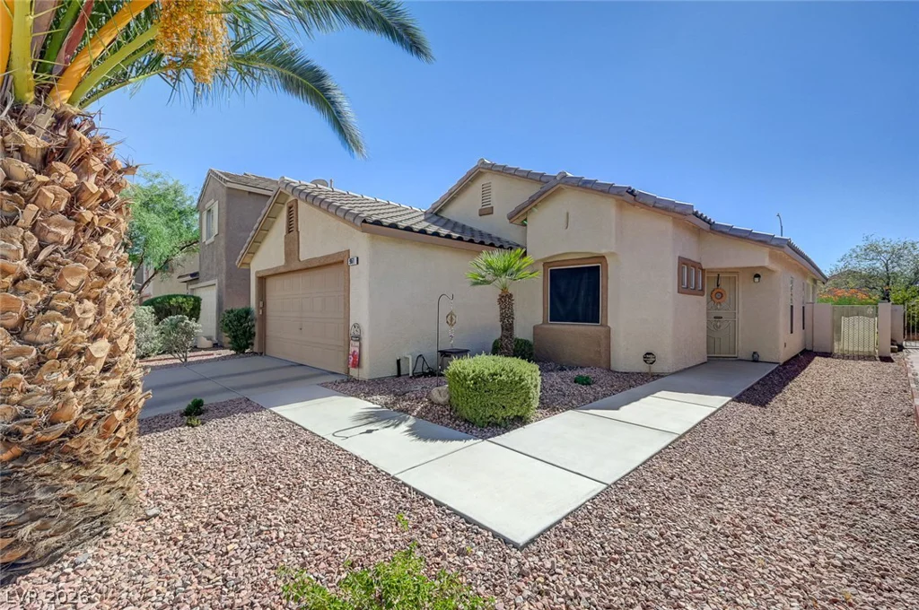 961 Adobe Flat, Henderson, NV 89011