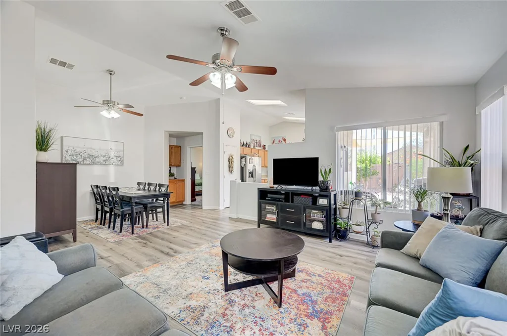 961 Adobe Flat, Henderson, NV 89011