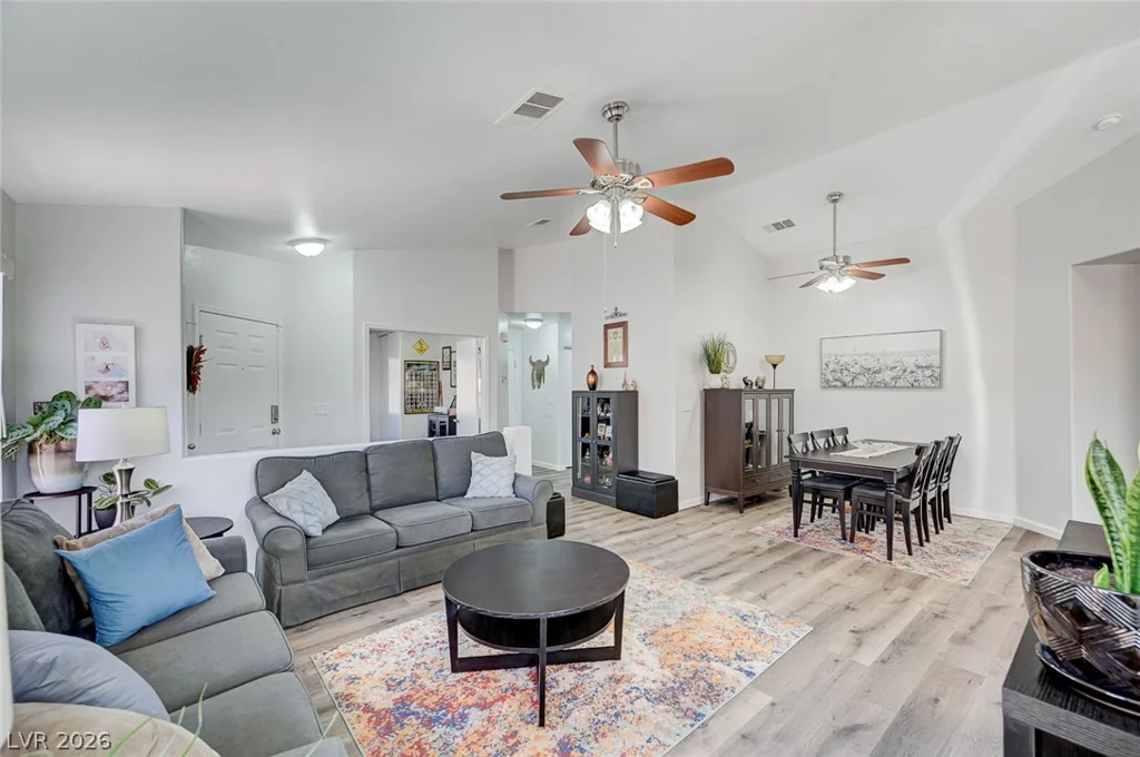 961 Adobe Flat, Henderson, NV 89011