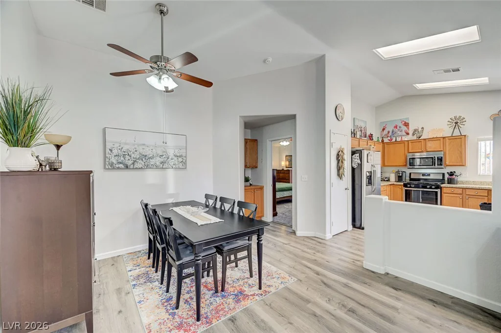 961 Adobe Flat, Henderson, NV 89011