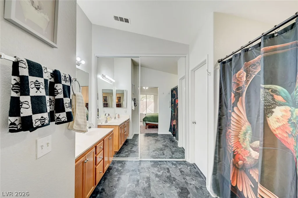 961 Adobe Flat, Henderson, NV 89011