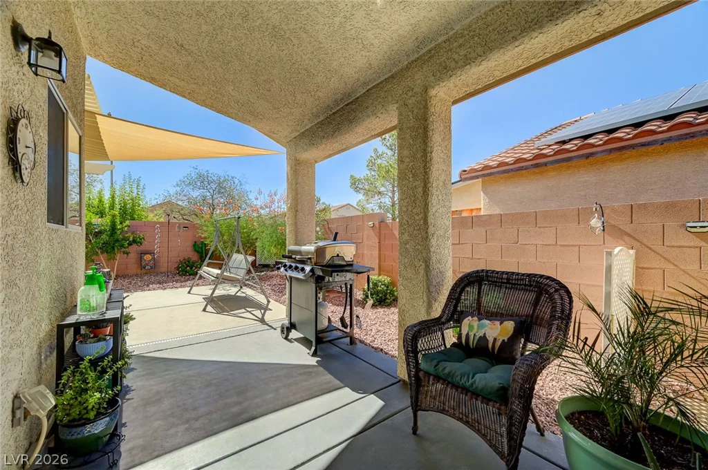 961 Adobe Flat, Henderson, NV 89011