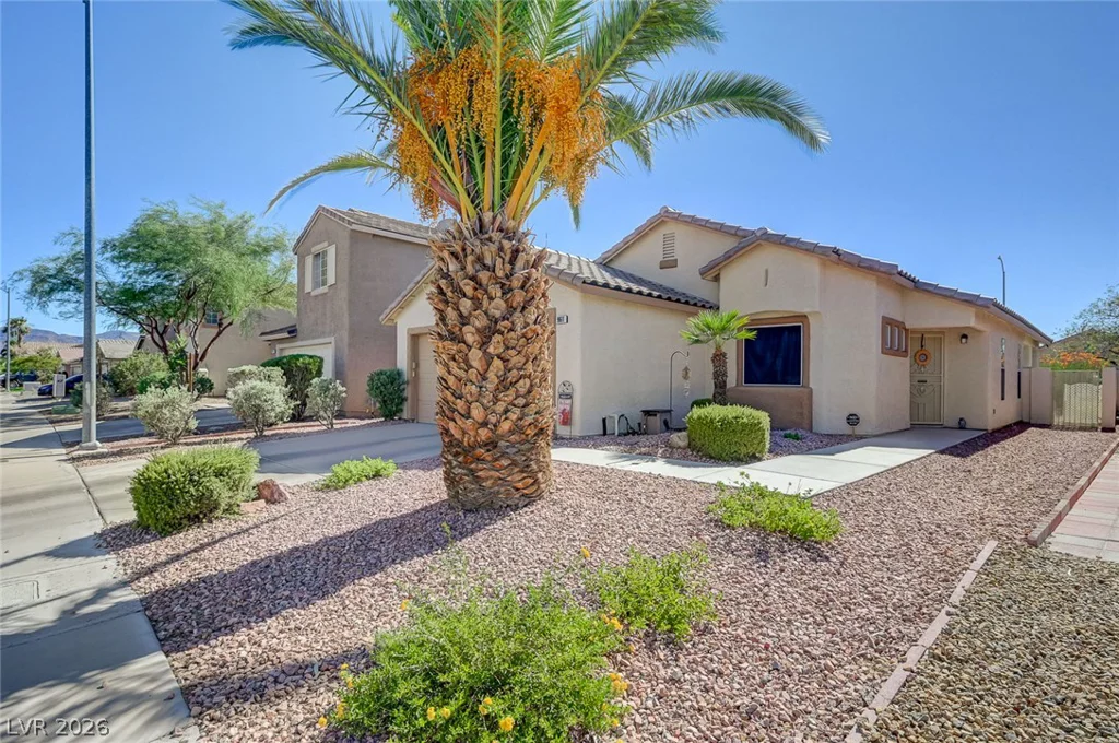 961 Adobe Flat, Henderson, NV 89011