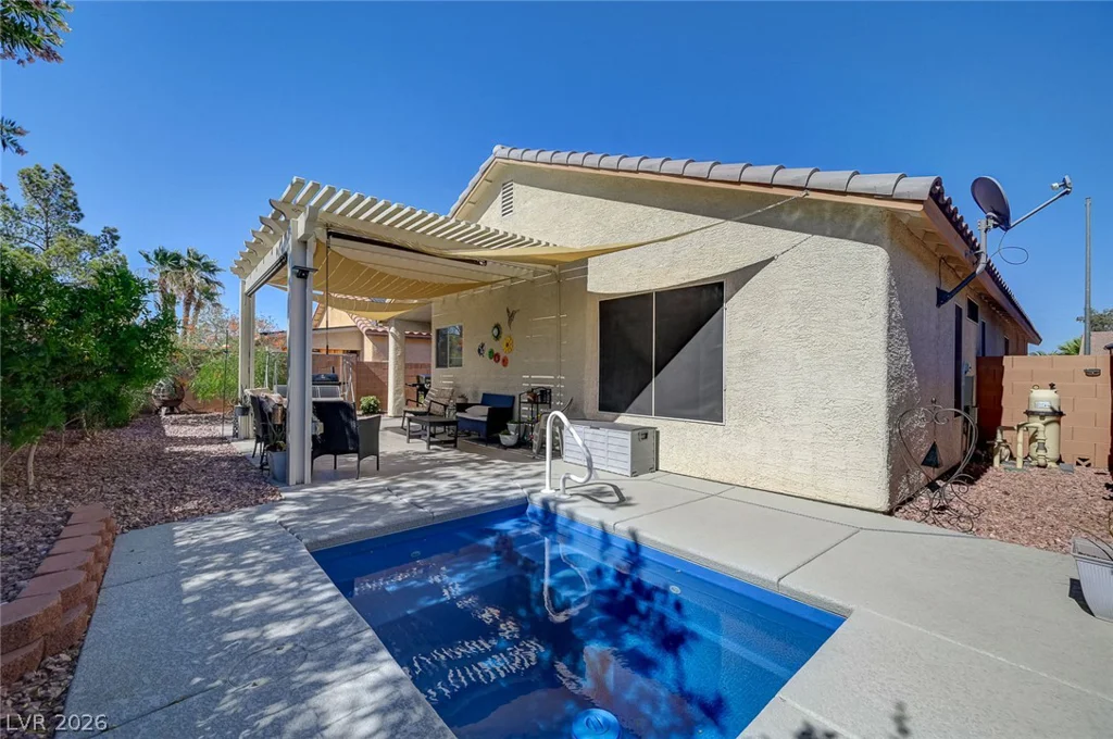 961 Adobe Flat, Henderson, NV 89011