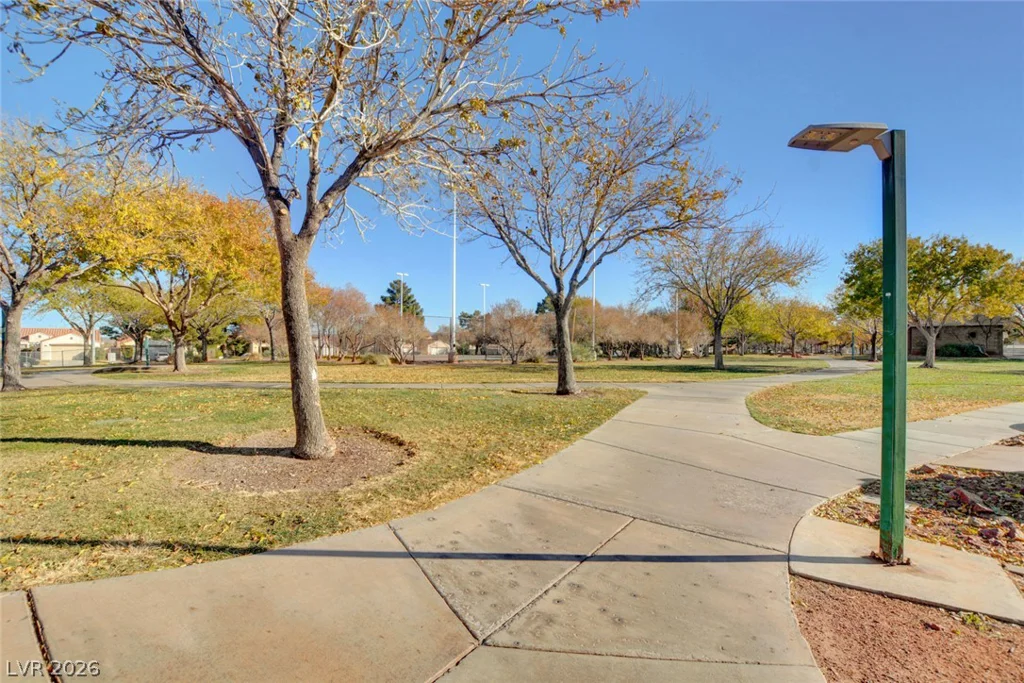 961 Adobe Flat, Henderson, NV 89011
