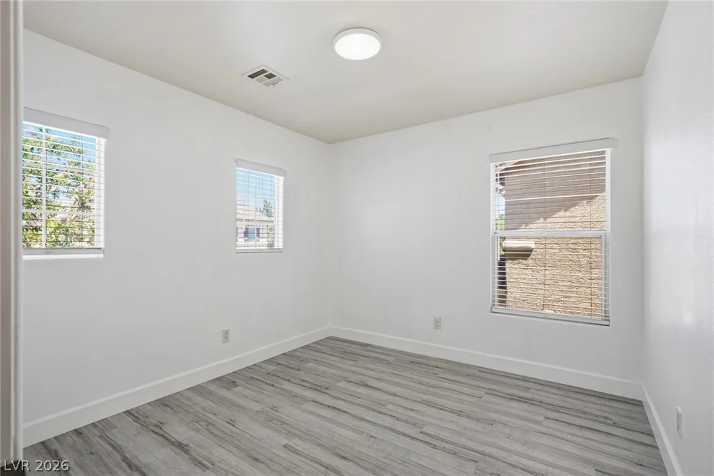 10256 Franford, Las Vegas, NV 89183