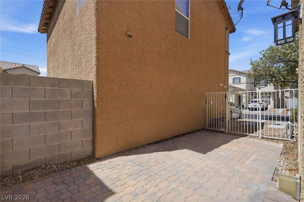 10256 Franford, Las Vegas, NV 89183