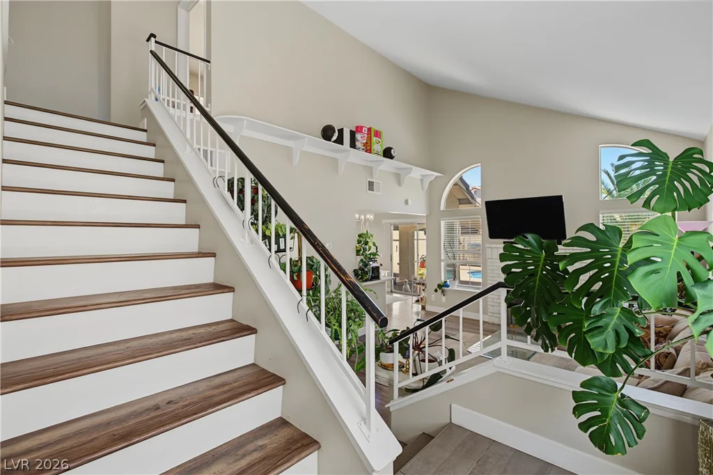 1884 Misty Glade, Las Vegas, NV 89119