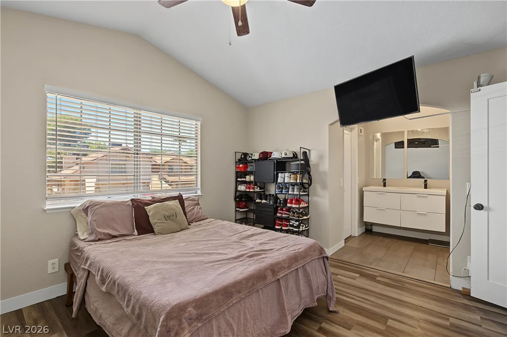 1884 Misty Glade, Las Vegas, NV 89119