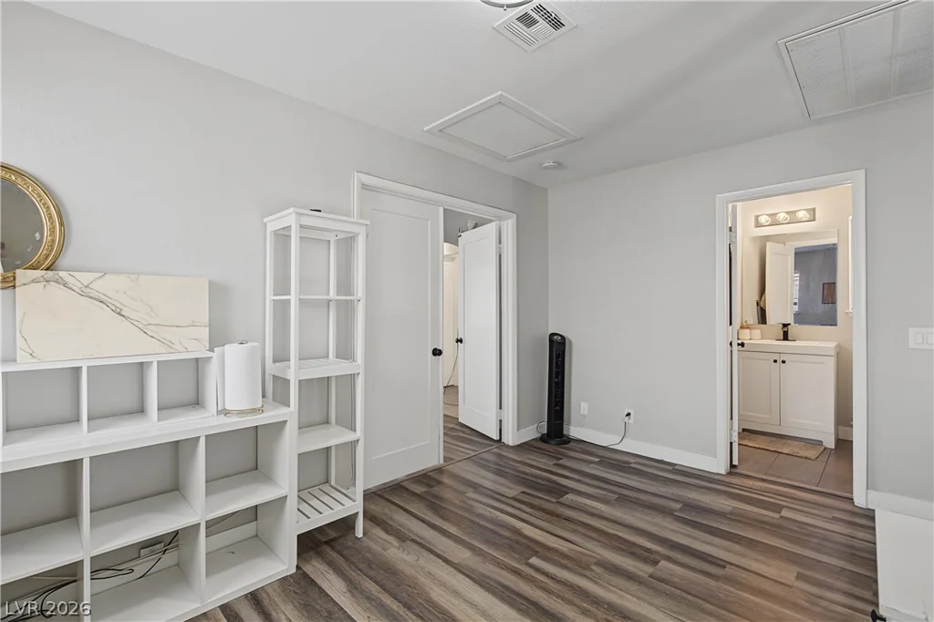 1884 Misty Glade, Las Vegas, NV 89119