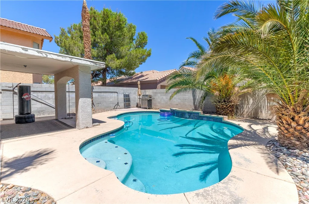 1884 Misty Glade, Las Vegas, NV 89119