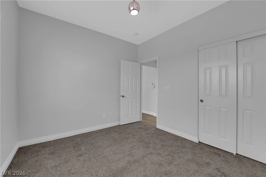 10400 Nutt Creek, Las Vegas, NV 89129