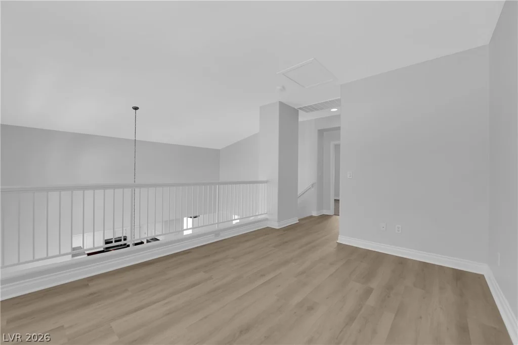 10400 Nutt Creek, Las Vegas, NV 89129