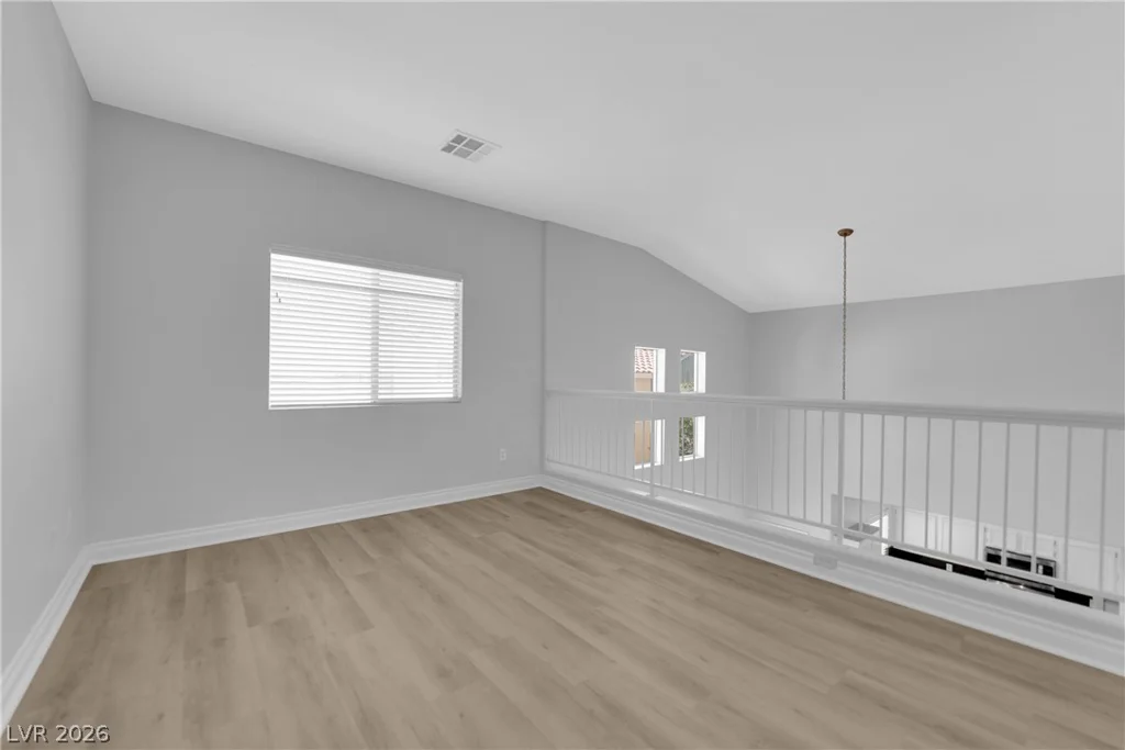 10400 Nutt Creek, Las Vegas, NV 89129