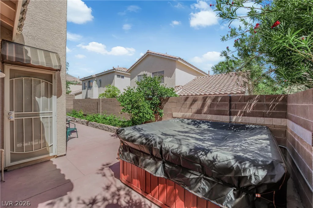 10400 Nutt Creek, Las Vegas, NV 89129
