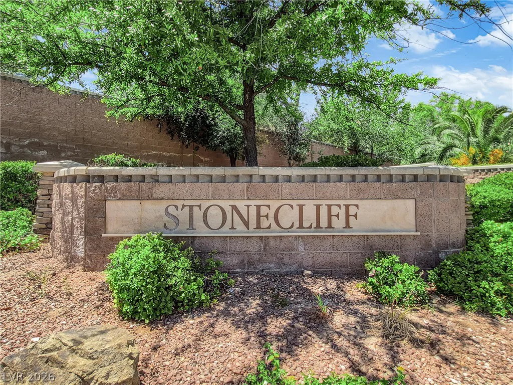 10400 Nutt Creek, Las Vegas, NV 89129