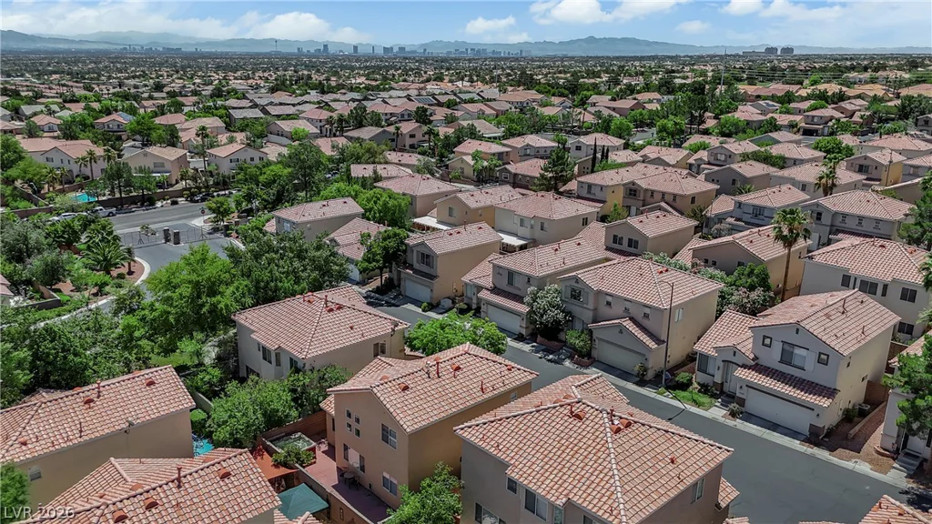 10400 Nutt Creek, Las Vegas, NV 89129