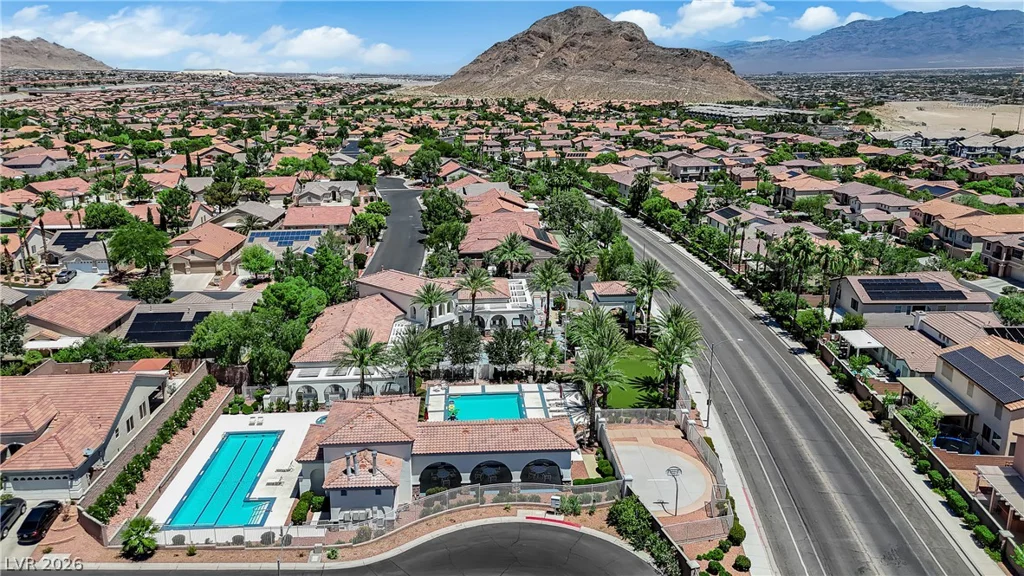 10400 Nutt Creek, Las Vegas, NV 89129