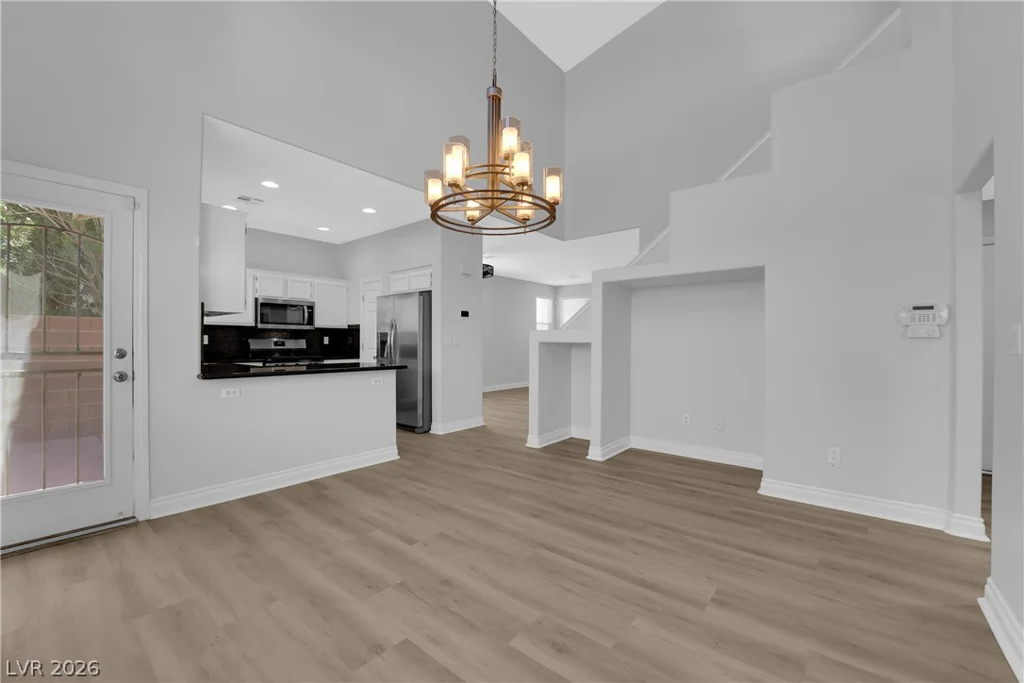 10400 Nutt Creek, Las Vegas, NV 89129