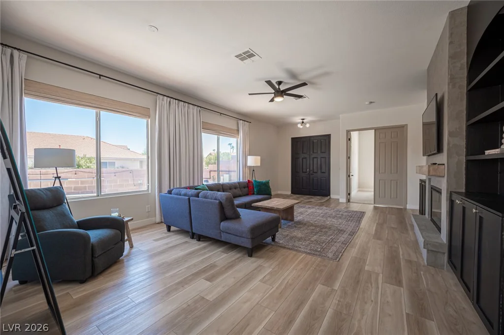 2312 Thayer, Henderson, NV 89074