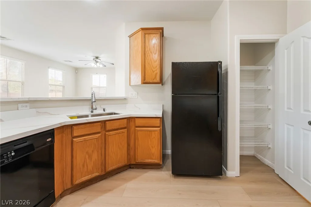 450 Westminster Hall, North Las Vegas, NV 89032