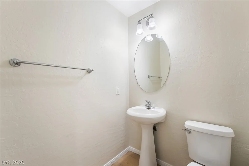450 Westminster Hall, North Las Vegas, NV 89032