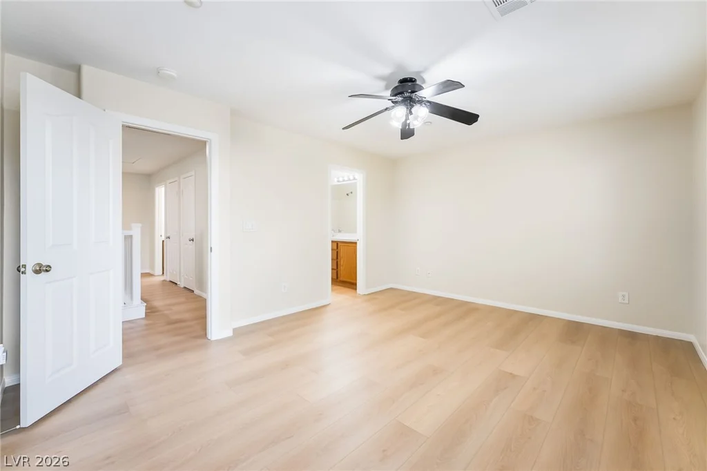 450 Westminster Hall, North Las Vegas, NV 89032
