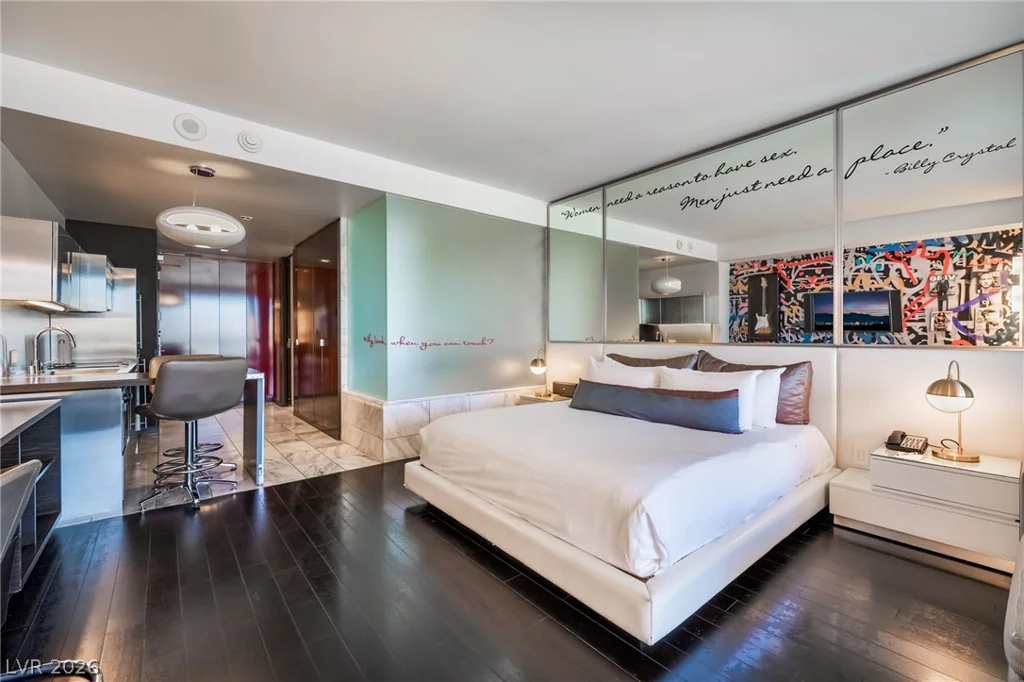 4381 Flamingo, Las Vegas, NV 89103