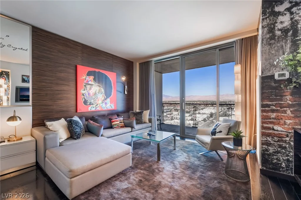 4381 Flamingo, Las Vegas, NV 89103