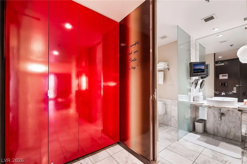 4381 Flamingo, Las Vegas, NV 89103