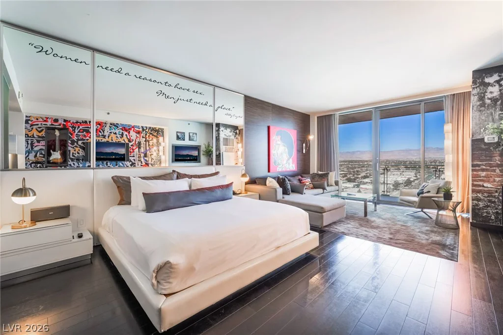 4381 Flamingo, Las Vegas, NV 89103