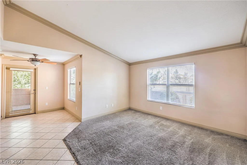 1150 Buffalo, Las Vegas, NV 89128