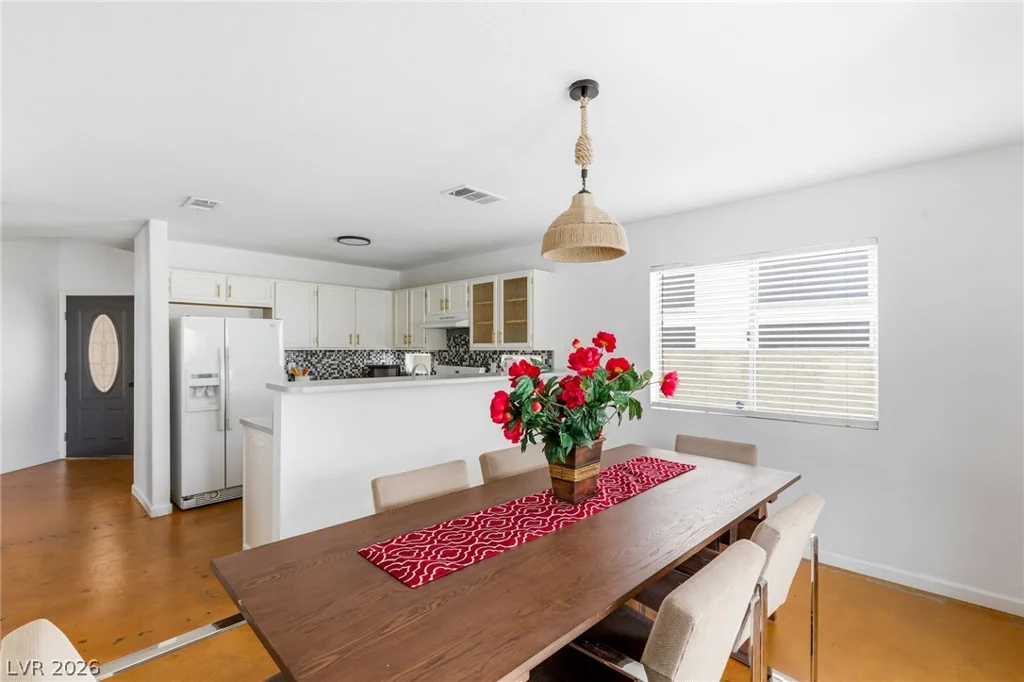 8233 Hydra, Las Vegas, NV 89128
