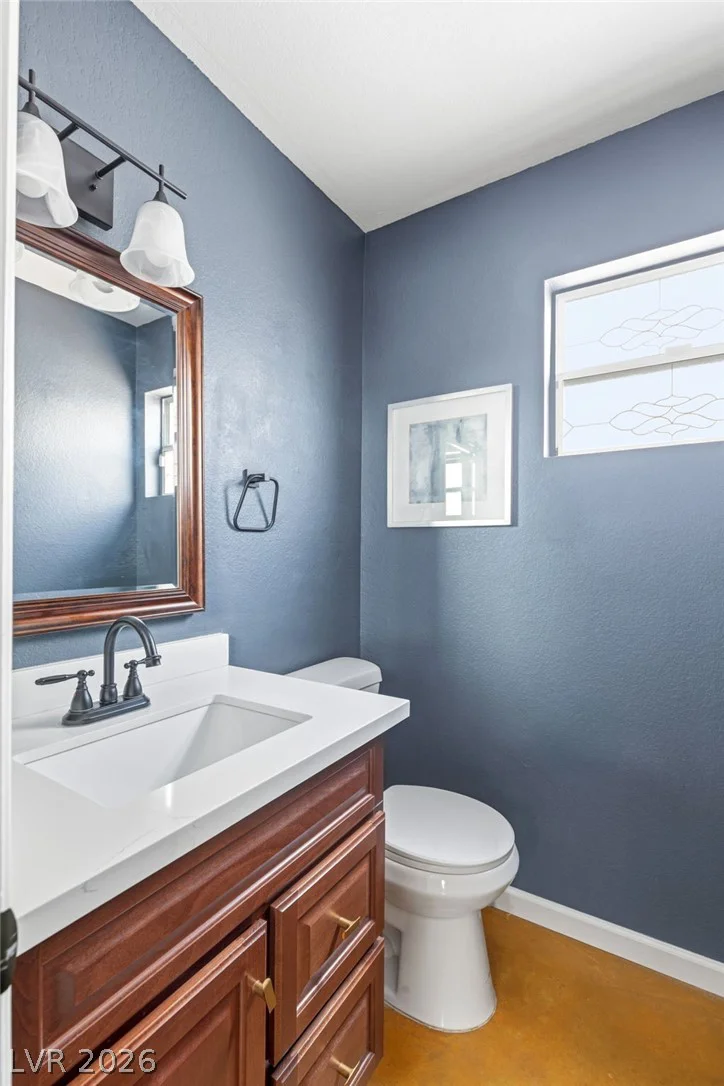 8233 Hydra, Las Vegas, NV 89128