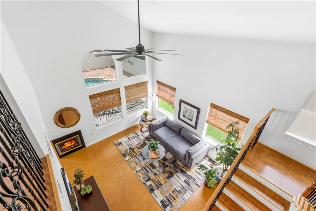 8233 Hydra, Las Vegas, NV 89128