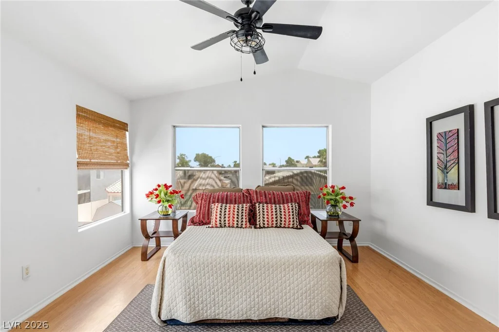8233 Hydra, Las Vegas, NV 89128