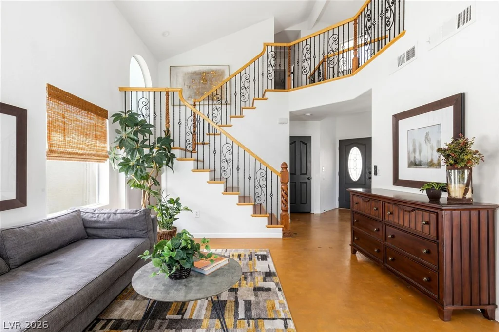 8233 Hydra, Las Vegas, NV 89128