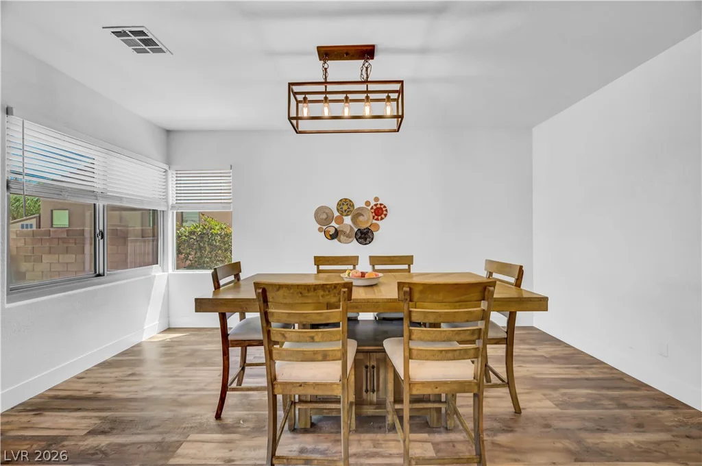 8108 Rocket, Las Vegas, NV 89131