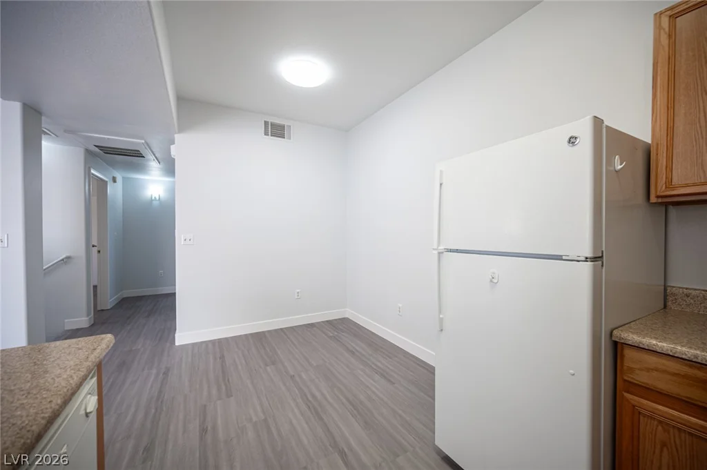 2010 Rancho Lake, Las Vegas, NV 89108