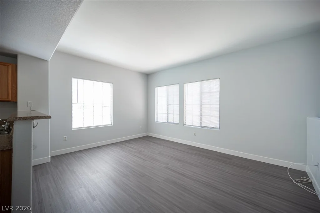 2010 Rancho Lake, Las Vegas, NV 89108