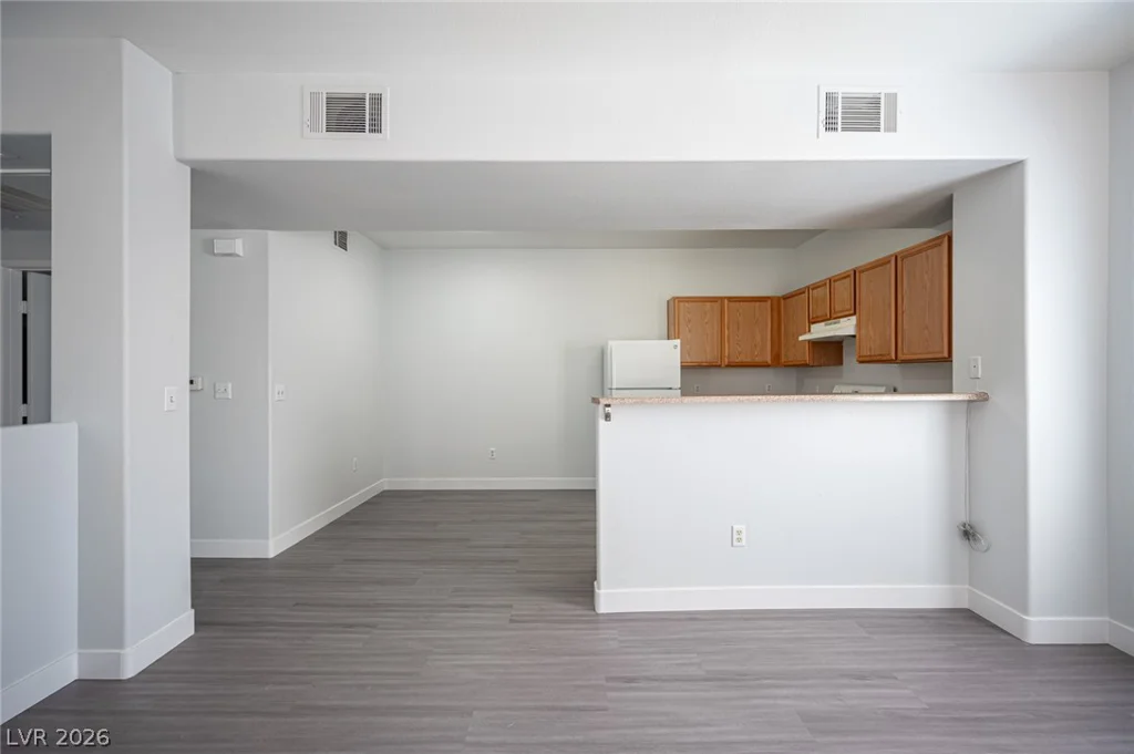 2010 Rancho Lake, Las Vegas, NV 89108