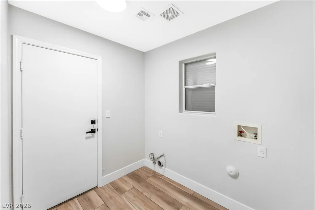 3837 Bach, North Las Vegas, NV 89032