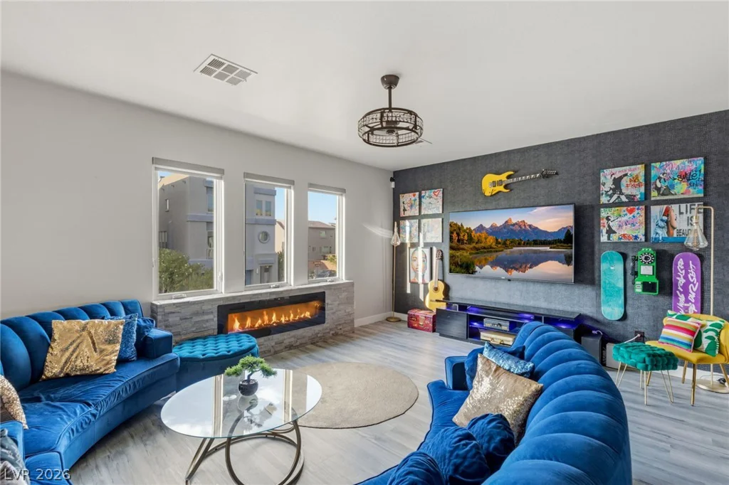 8111 Haywood Estate, Las Vegas, NV 89113