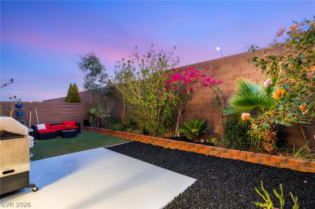 8111 Haywood Estate, Las Vegas, NV 89113