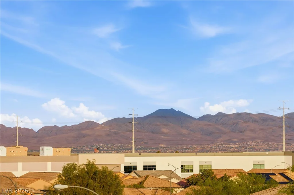 8111 Haywood Estate, Las Vegas, NV 89113