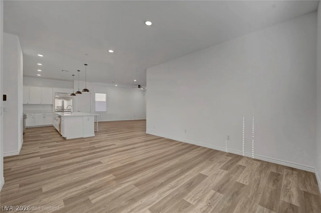 952 Tony Willis, Las Vegas, NV 89138
