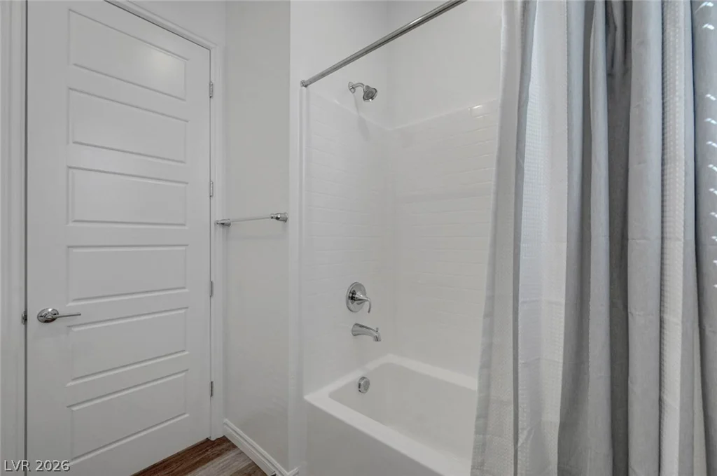 952 Tony Willis, Las Vegas, NV 89138
