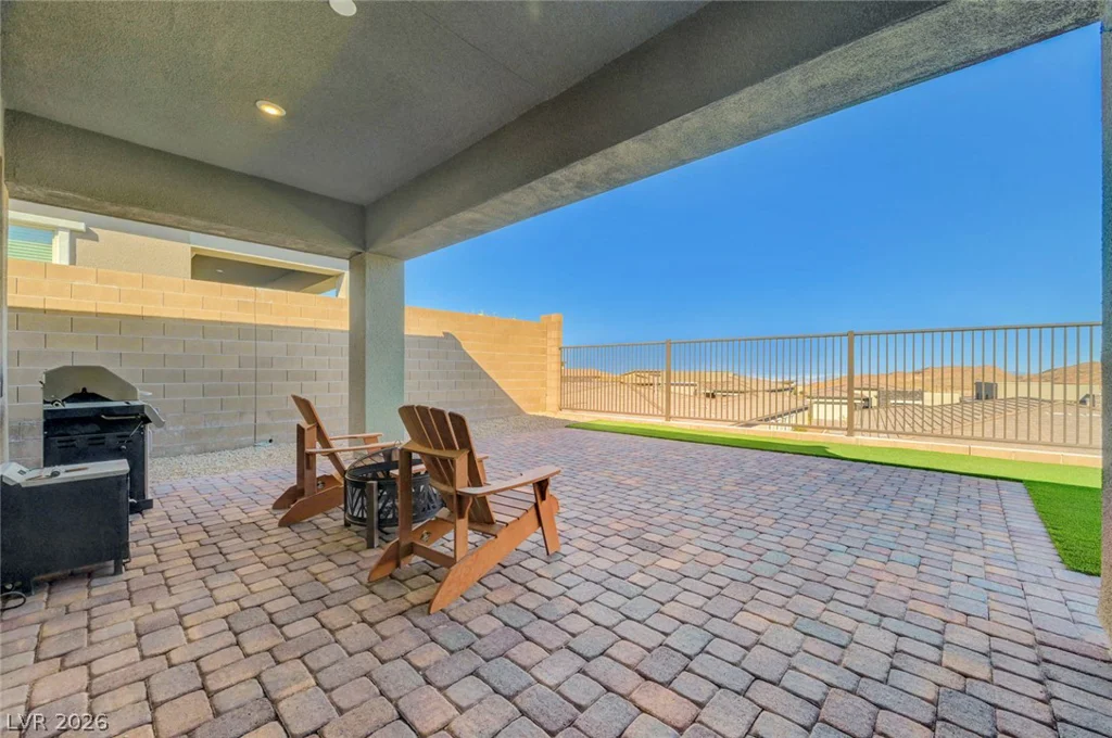 952 Tony Willis, Las Vegas, NV 89138
