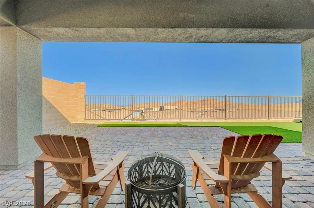 952 Tony Willis, Las Vegas, NV 89138
