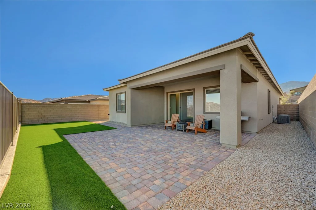 952 Tony Willis, Las Vegas, NV 89138